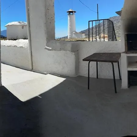 Y Terrazas De La Alpujarra *